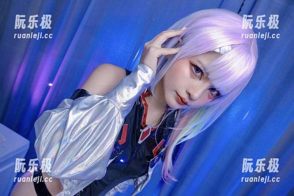 Azami 不会又是Azami的泳衣写真集吧?温度上升不只在夏季!