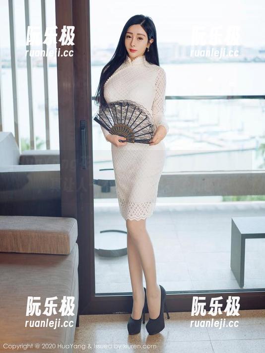 HuaYang花漾-宋kiki HuaYang花漾 - 宋kiki的最新网袜图库,真让人一不小心就多看了几眼…