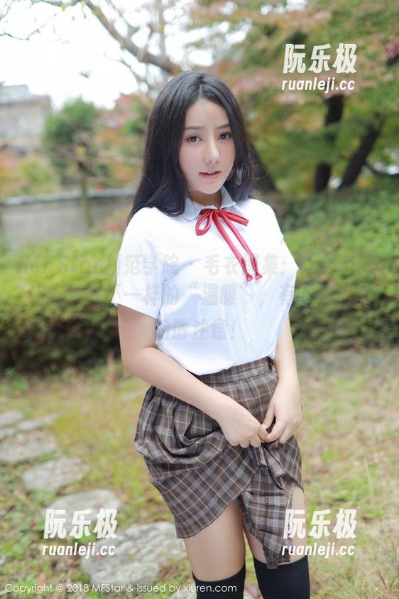 MFStar模范学院-美七mia MFStar模范学院 - 毛衣图集:美七mia让你领略不一样的“温暖”,有下载需求的请注意!