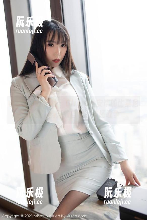 MiStar魅妍社-Olivia童安琪 MiStar魅妍社 - Olivia童安琪的比基尼套图,满分的自信,谁还敢争