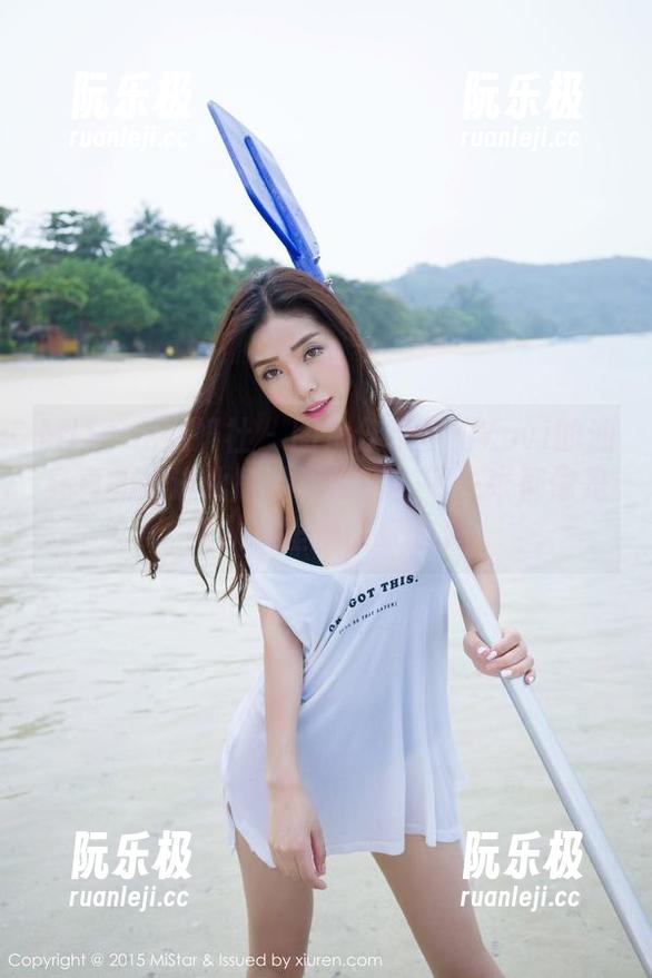 MiStar魅妍社-丽Yovi MiStar魅妍社 - 图片分享:丽Yovi的油亮真的是进化版的光泽吗?每一张都像是刚从水里捞出来的。