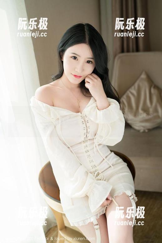 MiStar魅妍社-赵欢颜Jessica MiStar魅妍社 - 紧跟潮流,赵欢颜Jessica这组秘书资源看少女的另一面