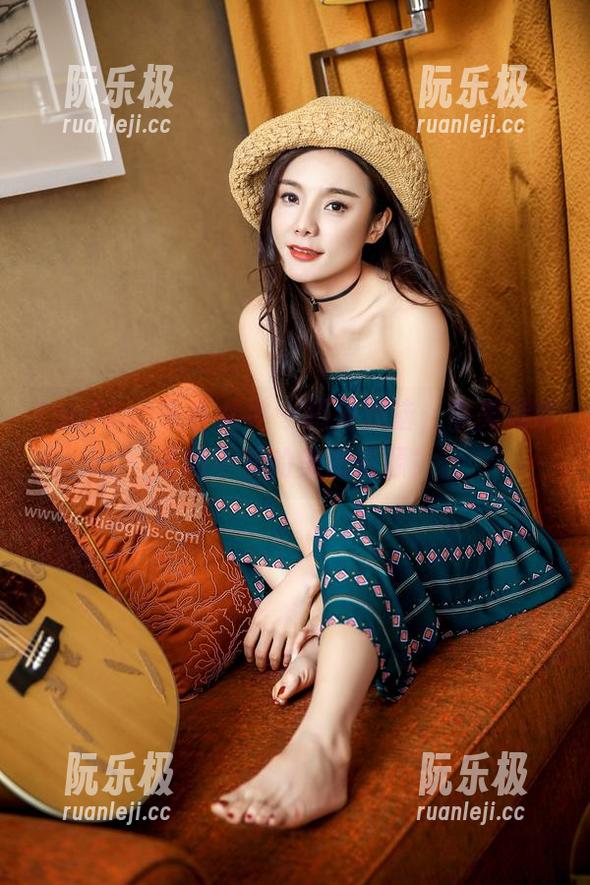 TouTiao头条女神-申美嫣 TouTiao头条女神 - 扔掉烦恼,申美嫣带来超可爱的美图资源!
