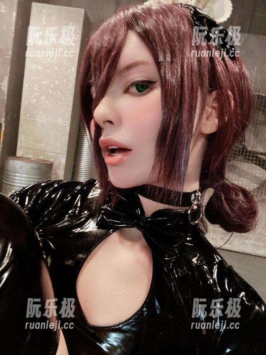 Vinnegal 为什么每次都要选Vinnegal的爱丽丝?原图里的细节打破了所有常规思维。