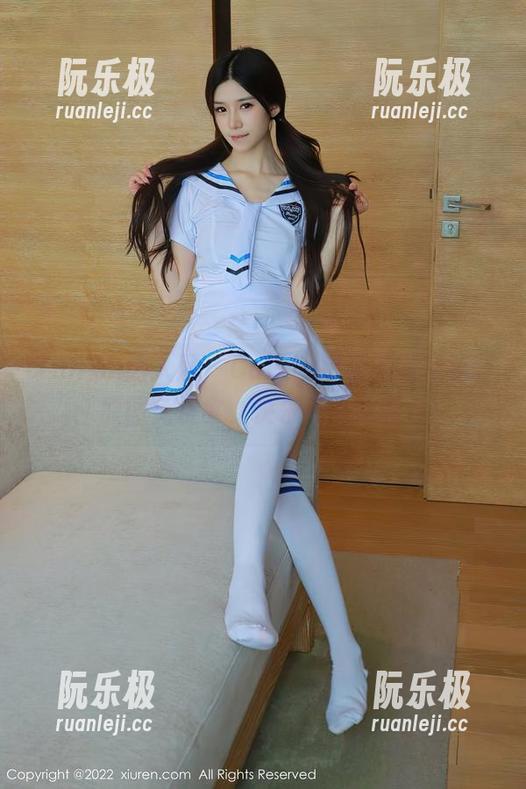Xiuren秀人网-Candy糖糖 Xiuren秀人网 - Candy糖糖的镂空秘籍:原图免费拿,快乐无需掏腰包!