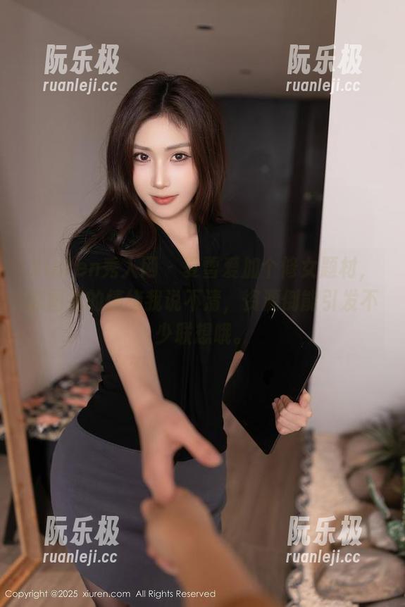 Xiuren秀人网-夏雪爱 Xiuren秀人网 - 夏雪爱加个修女题材,原图里的情绪我说不清,资源倒能引发不少联想哦。