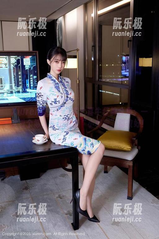 Xiuren秀人网-李七喜 Xiuren秀人网 - 李七喜牛仔裤合集:一次看个够,快把这些“小秘密”都收好!