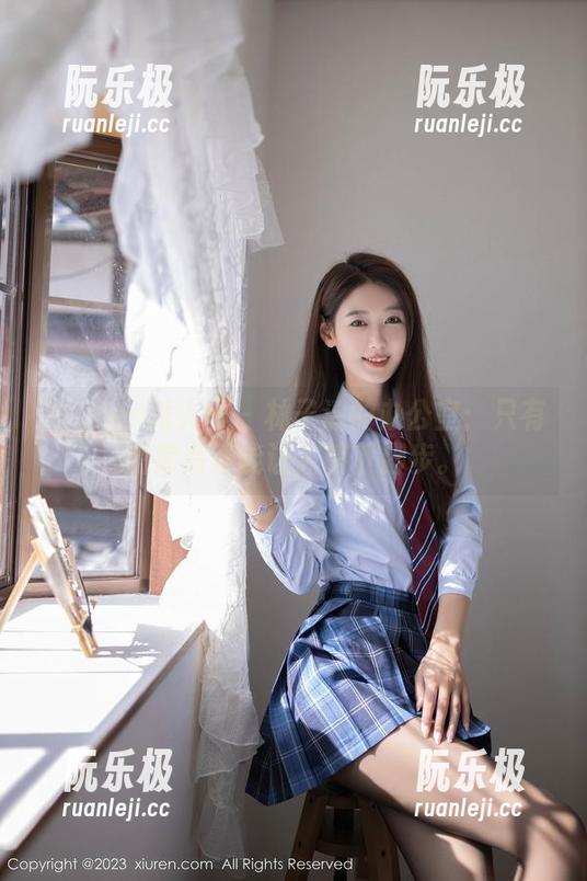 Xiuren秀人网-林子遥 Xiuren秀人网 - 林子遥的办公室:只有图库高清能让人停下脚步。