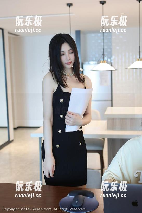 Xiuren秀人网-油田溪溪 Xiuren秀人网 - 写真:油田溪溪的比基尼时光,偶尔也需要点挑逗。