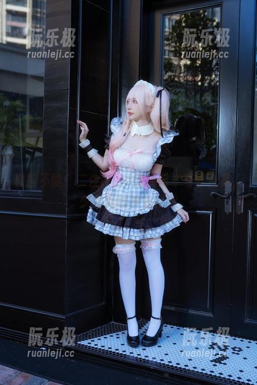 二佐Nisa 欲罢不能!二佐Nisa的旗袍本写真合集,少女前线神仙打架