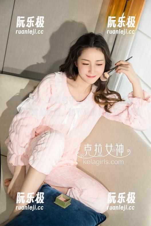 克拉女神-舒彤 克拉女神 - 她的名字是舒彤,图包里是女孩们日常的版图,想下载就勇敢点,哼唷!