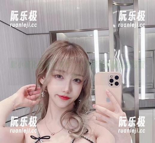 啾小妍 啾小妍化身猫女来袭,一份暗夜套图免费领取中!