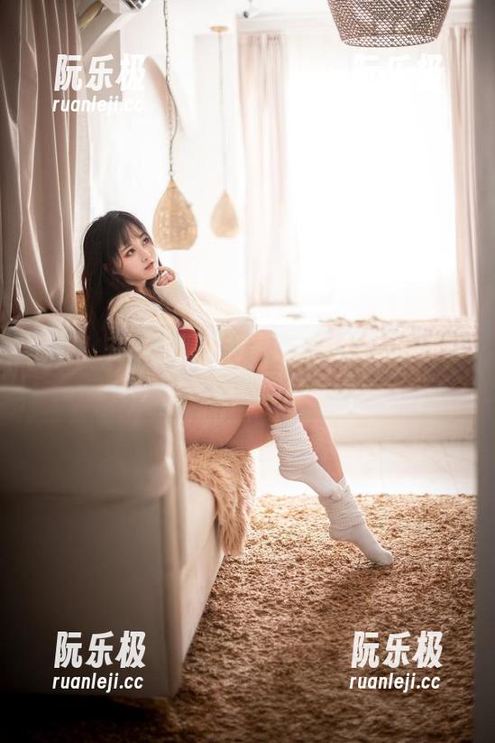 奇行家狗崽 惊讶!在线发现奇行家狗崽和他的机械修女,咋回事?图片好美~