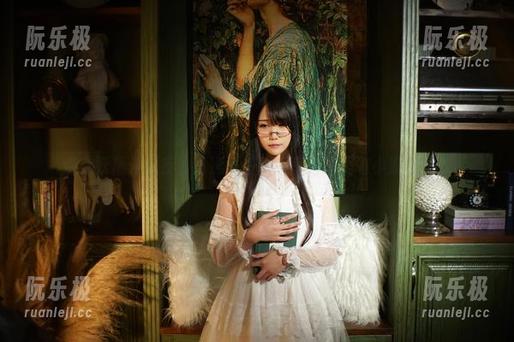嫣嫣子 森之妖精仲夏夜,嫣嫣子在线原图,森里有小妖怪吗?