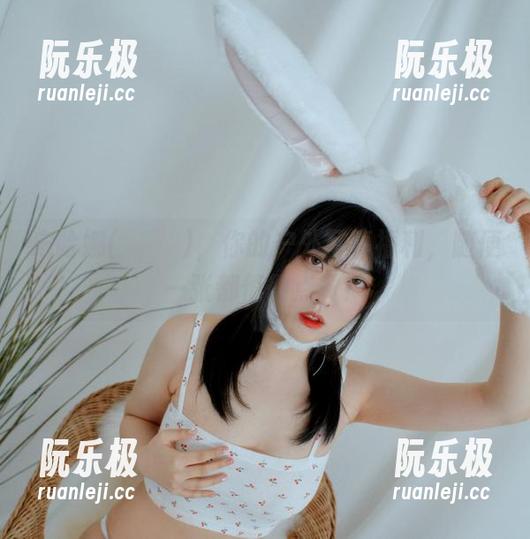 宋哈娜(송하나)，你的户外写真福利，随便一张都值得点赞！