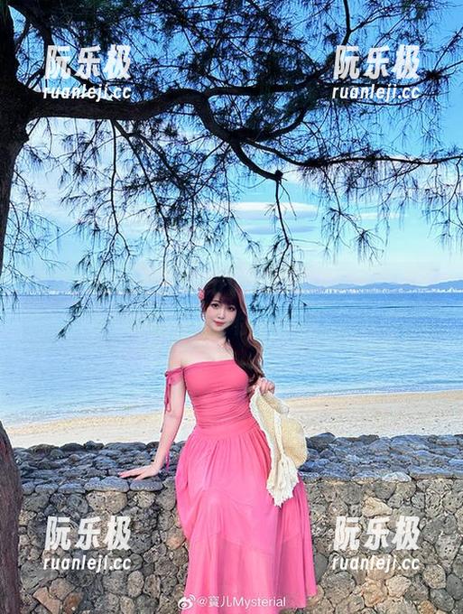 宝儿mysterial 自恋不卡位!宝儿mysterial的自拍福利图集等你收割