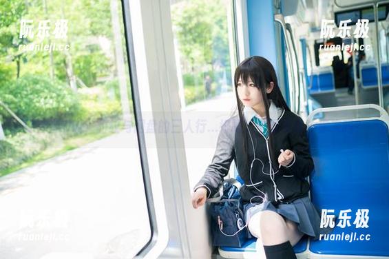 弥音音ww 弥音音ww,豹纹与网盘的三人行...好吧,主要是我!你来吗?
