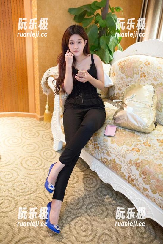 推女郎-赵惟依 推女郎 - 你敢说赵惟依不可爱?原图带走,但心还是留给我!