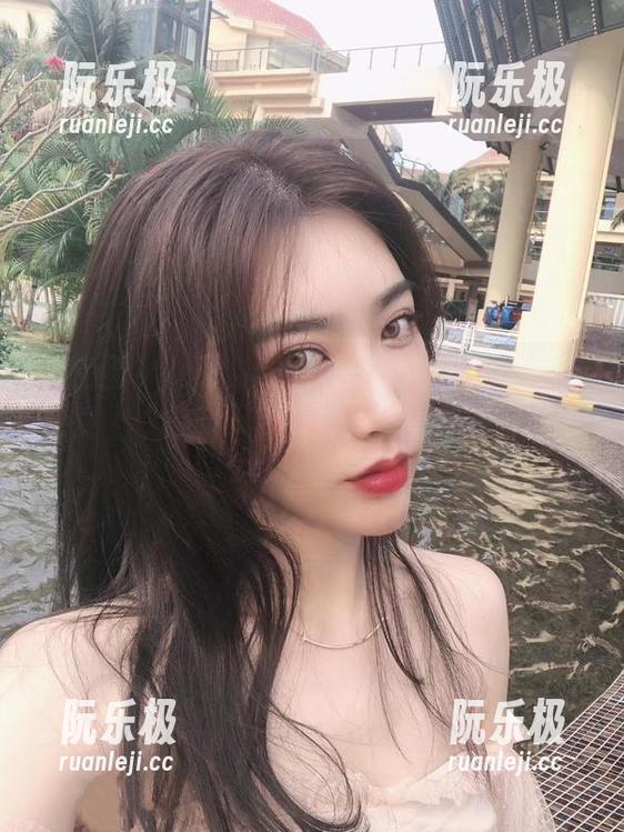 林子琳喵 微密圈 - 林子琳喵黑色美图合集,来一场感觉上“黑暗”的旅程,窘迫与美好齐飞。