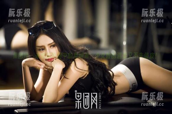 果团网-周妍希 果团网 - 来看这轮回中的周妍希,少女般的温柔又不失俏皮!
