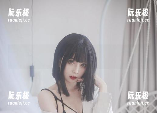 清颜真德秀 哇,无圣光下的清颜真德秀和她的网袜,完美无瑕,哈哈,不能太认真。