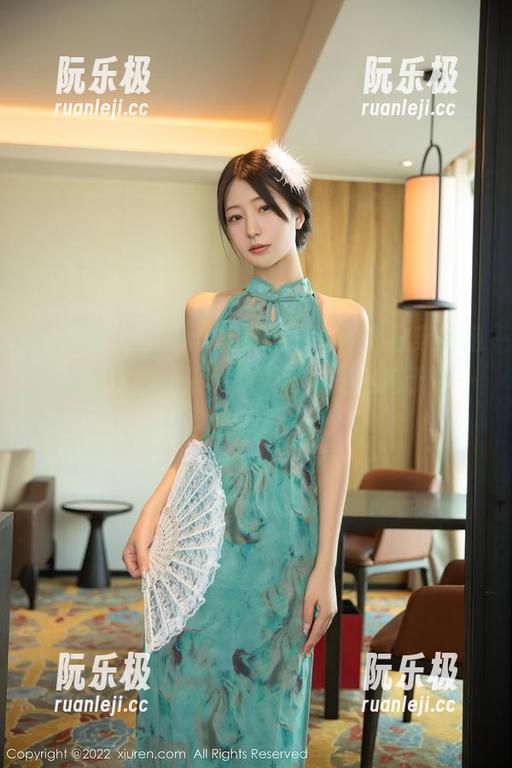 秀人网 - Mieko林美惠子，那个身穿旗袍的姑娘在线，浪漫的美图总是流连于每一次刷新之间。