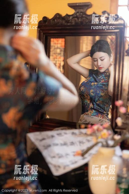 秀人网 - 林好好：一位照亮私房写真界的学姐，光影下的她好迷人。