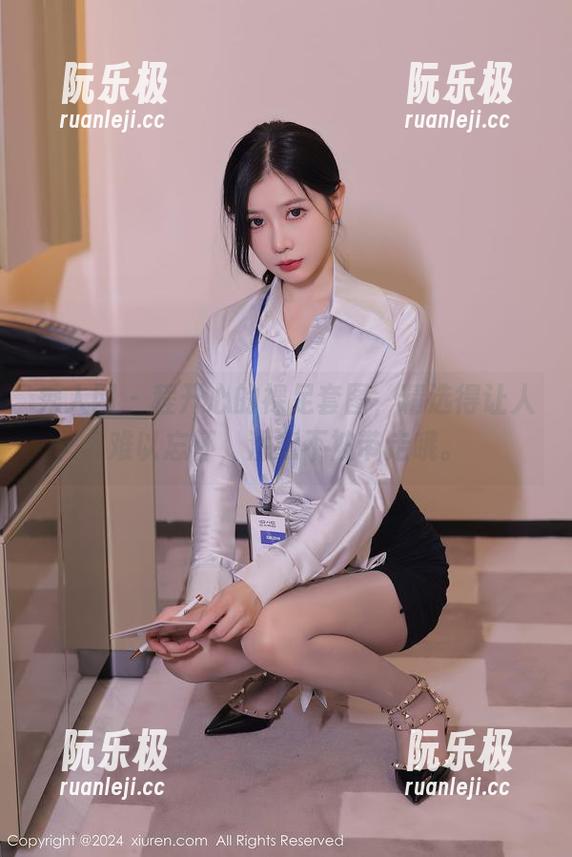 秀人网 - 程开心的裸足套图，精选得让人难以忘怀，注意不被带走哦。