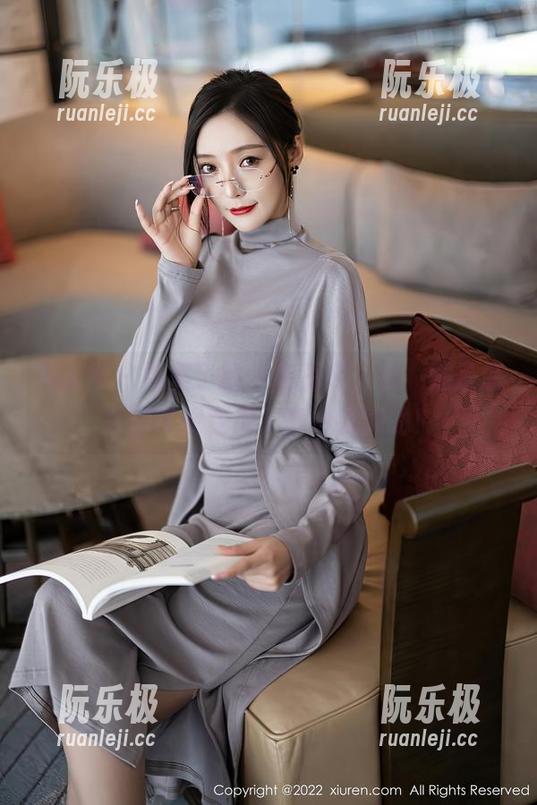 秀人网 - 糯美子的内衣图库，瞧，她是怎么把常规变成了奇妙装饰的！
