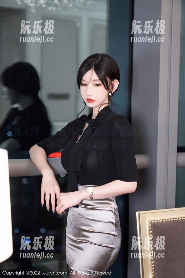 秀人网-诺诺Nono 秀人网 - 诺诺Nono的内衣资源真的在线?有种不相信的好奇。