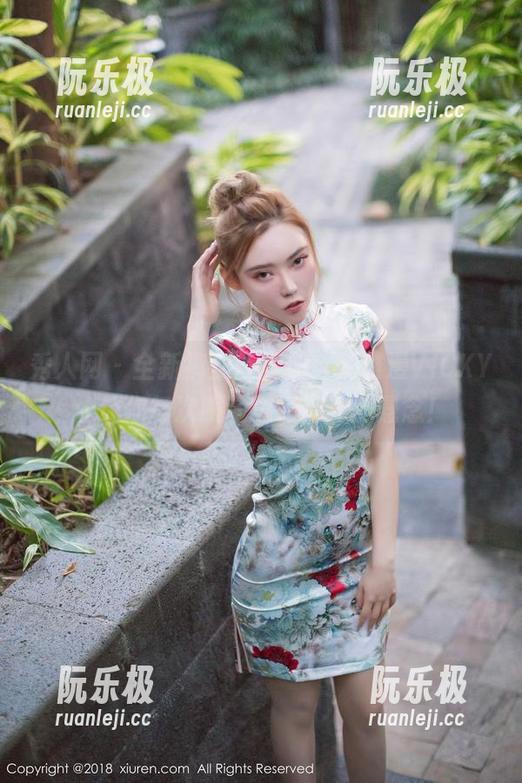 秀人网-陈雅漫VICKY 秀人网 - 全新裤里丝图册,陈雅漫VICKY:让你每次服装选择都充满悬念!