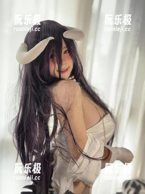葱油饼er 微密圈 - 葱油饼er的美丽与高跟鞋,我的画面太丰富了!
