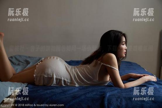 蜜桃社 - 杏子的旗袍图包如同一场小聚会，下载之前来瞧瞧氛围！