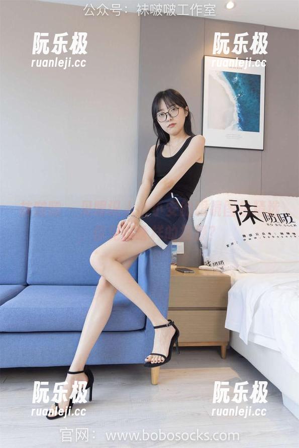 袜啵啵-小安 袜啵啵 - 见眼识人,小安的眼镜图包精选,你见过啥样的视野?