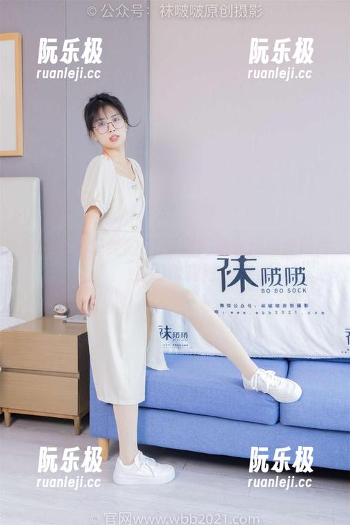 袜啵啵-涵涵 袜啵啵 - 单纯的OL制服?涵涵用高清照片打破常规!