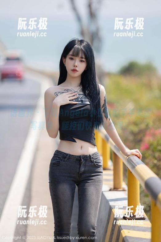 语画界-Angela小热巴 语画界 - 下载Angela小热巴的芊芊美腿写真集,腿控们快来凑热闹!