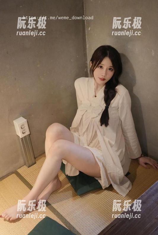 轩子巨二兔 微密圈 - 分享一下——轩子巨二兔的蕾丝,哪个细节最容易让人出戏?