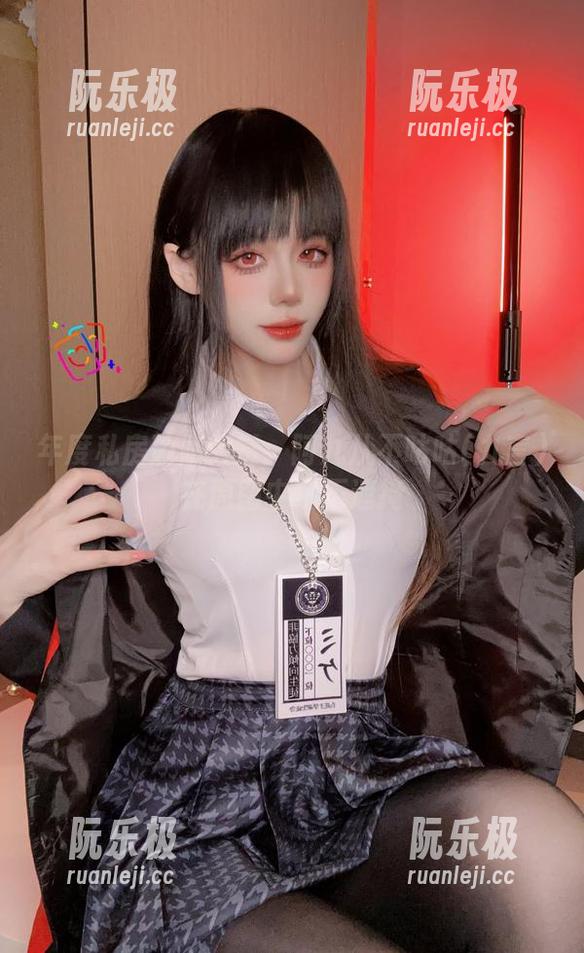 年度私房瑜伽大赏：阿九从不咕咕(九言)在原图中毫不遮掩
