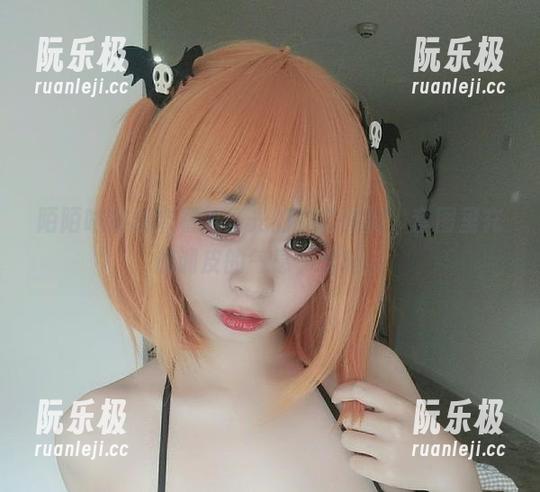 陌陌咕咕咕 陌陌咕咕咕带着无圣光的日常旗袍,套图里充满调皮的气息,走起。