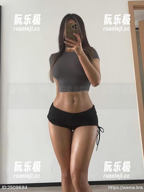 黑饱宝 微密圈 - 黑饱宝的挚爱瞬间:是福利也是期待